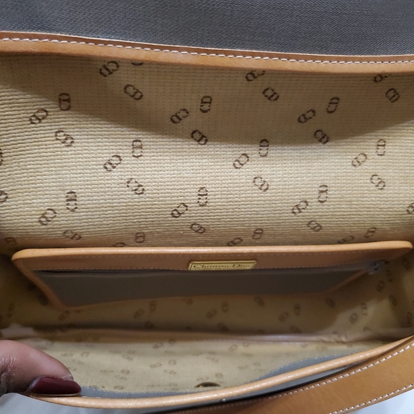 Christian Dior Crossbody Bag - Picture 5 of 14
